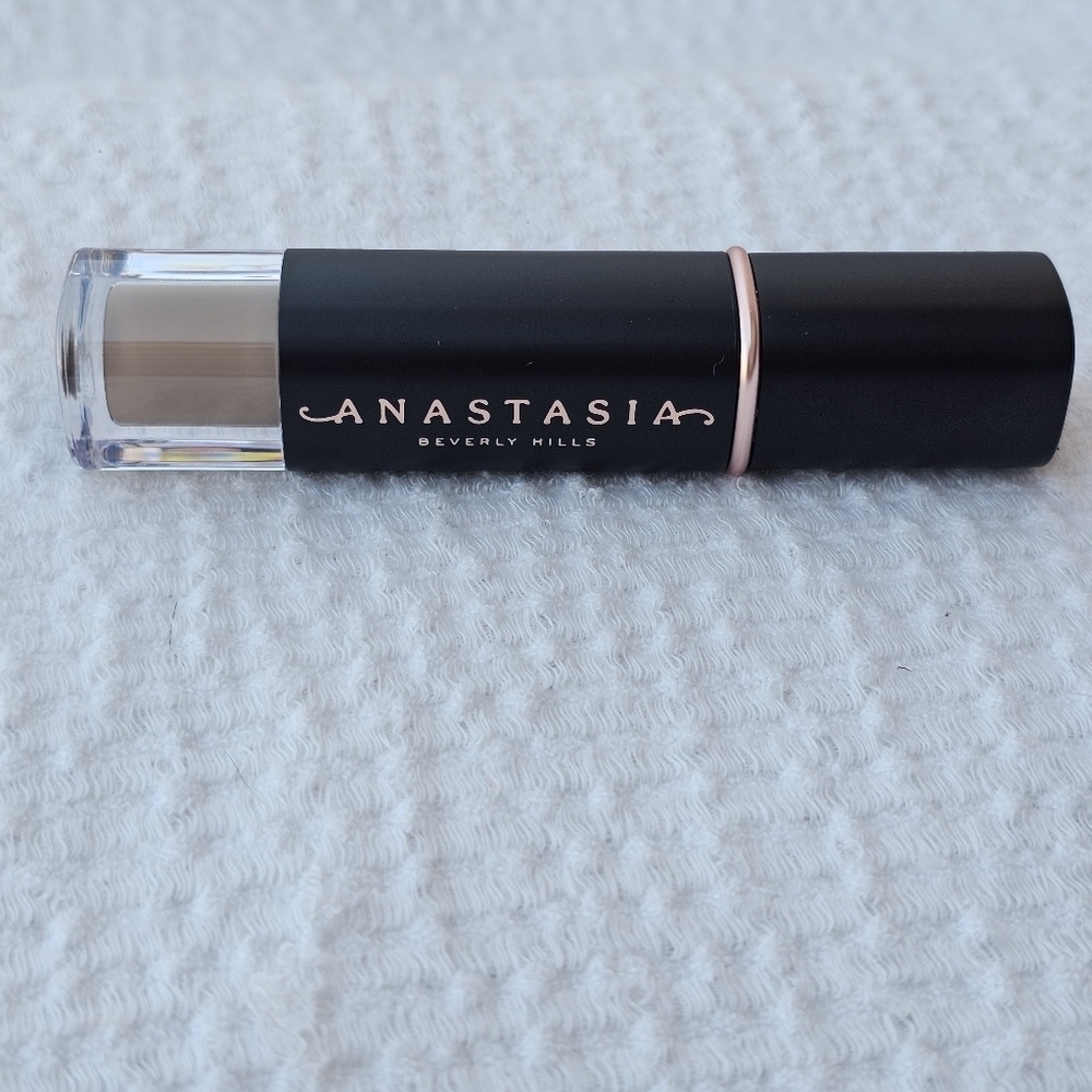 Anastasia Beverly Hills Volumizing Tinted Brow Gel shade blonde
